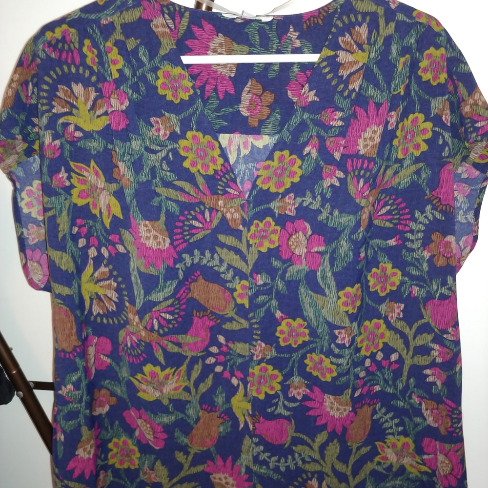 Floral Patterned Women's Top